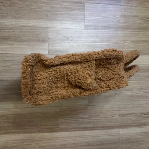 Wild Fable Sherpa Tote Bag – Cozy Brown - Picture 3 of 6